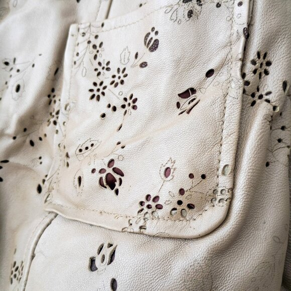 Neiman Marcus Exclusive Taupe Lambskin Laser Cut Blazer Jacket | Size 6 - Picture 3 of 9